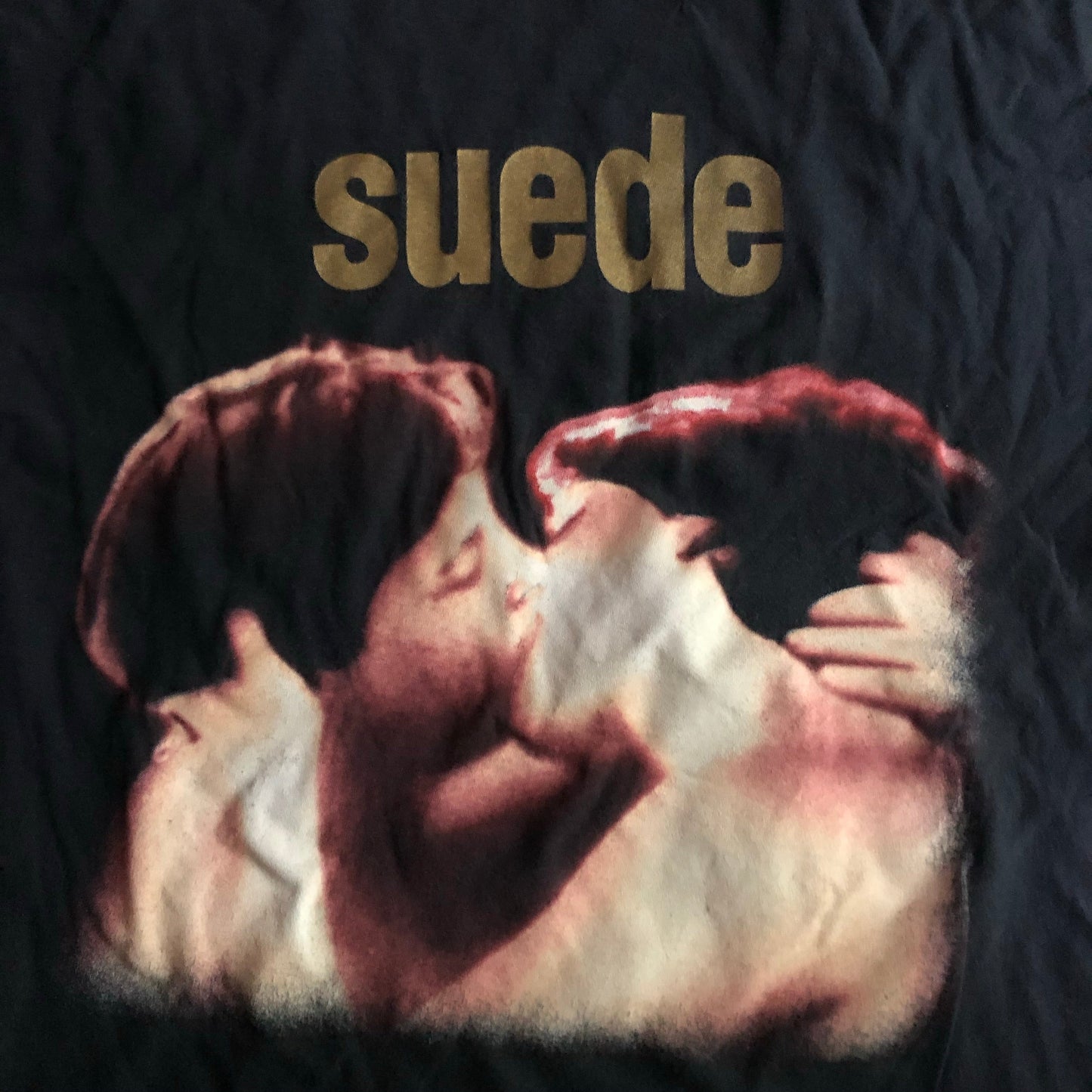 SUEDE • Tailored to M • T-Shirt