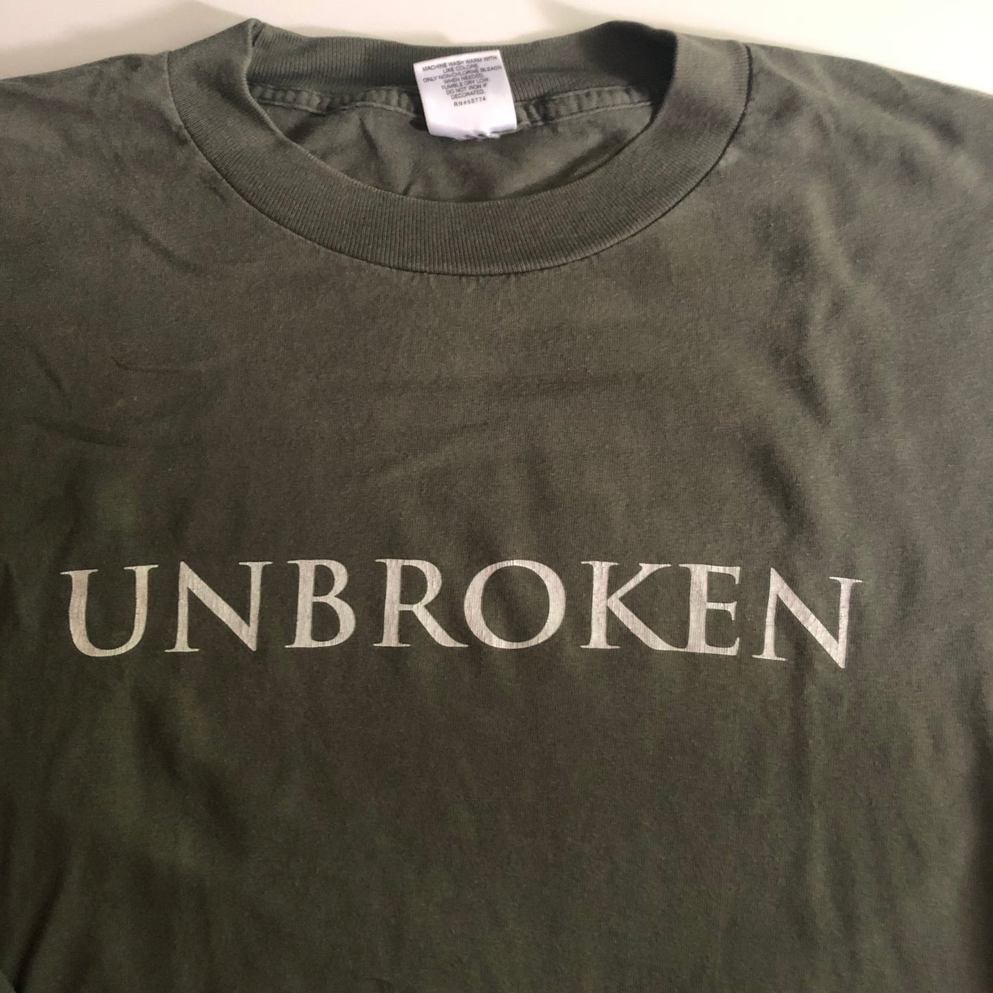 UNBROKEN • Tailored to M • Longsleeve